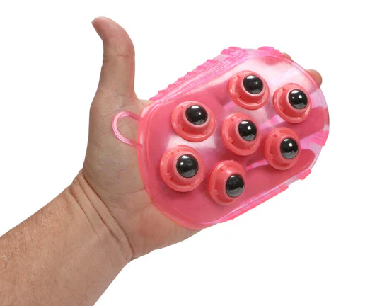 Showmaster Magnetic Ball Massage Comb - Image 3